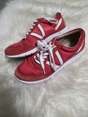 Vionic Red and White Women's Athletic Sneakers